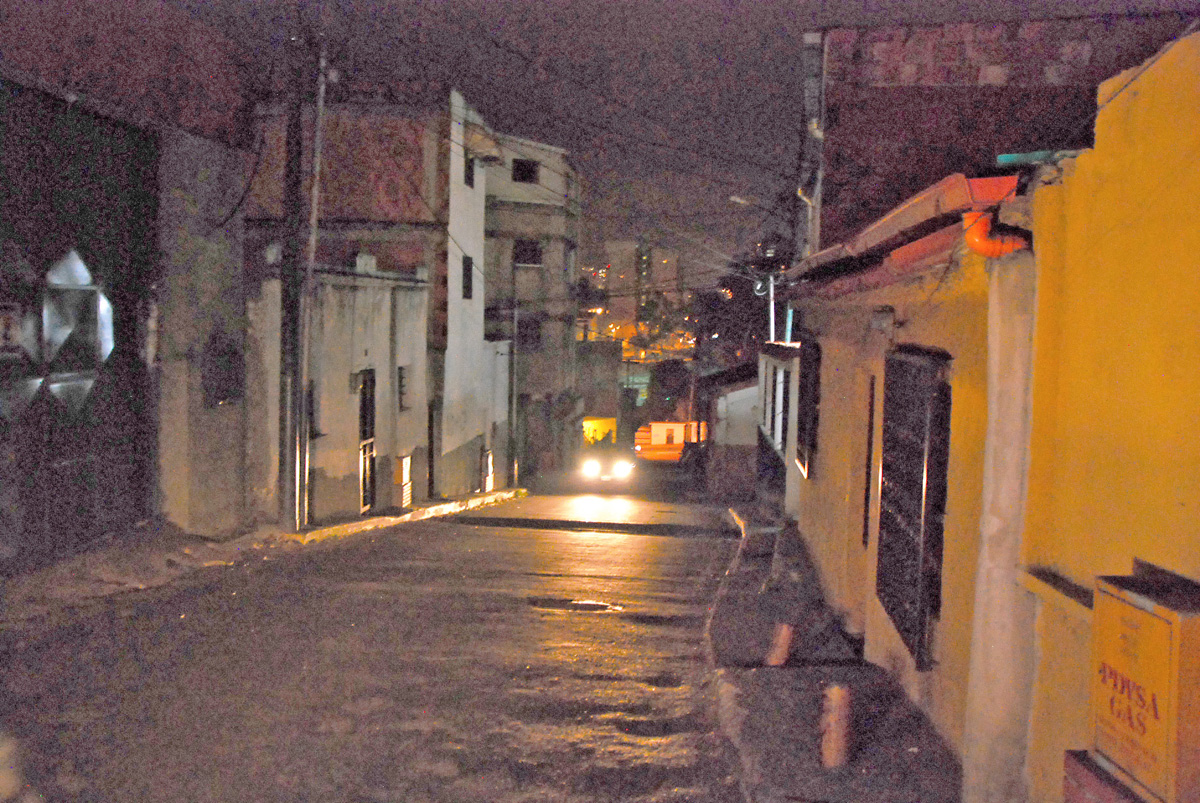 En El Guácharo manda el hampa