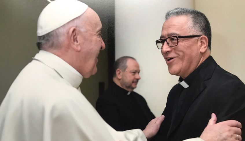 Padre venezolano Numa Molina se reunió con el Papa Francisco