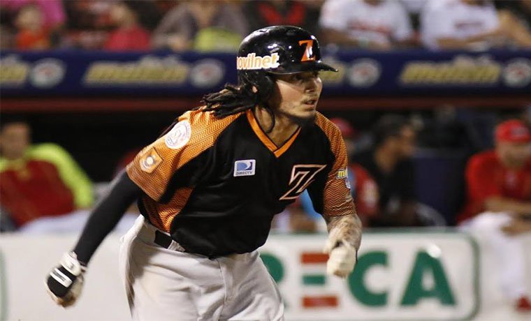 Una lesión deja a Freddy Galvis sin Clásico Mundial
