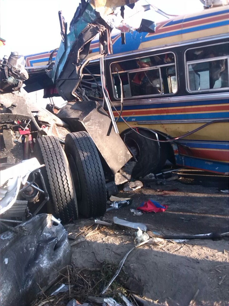 16 Fallecidos arrojó accidente de tránsito en carretera vieja Güigüe – Valencia