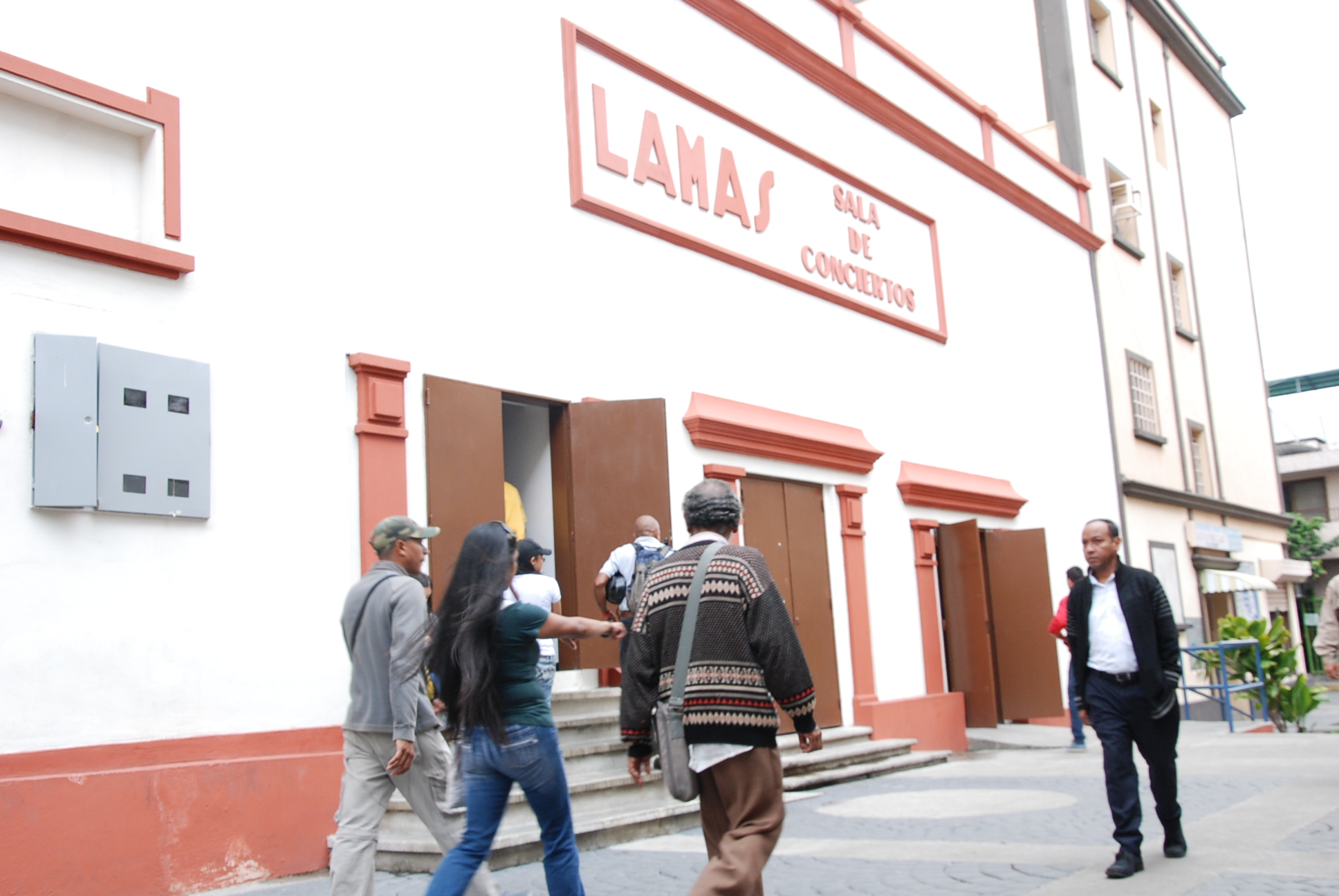 Cine en Teatro Lamas