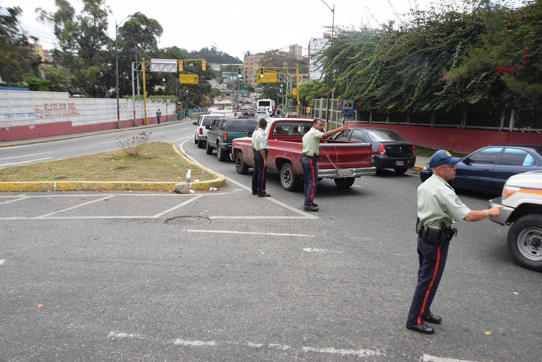 Habilitarán seis puntos de control en El Tambor