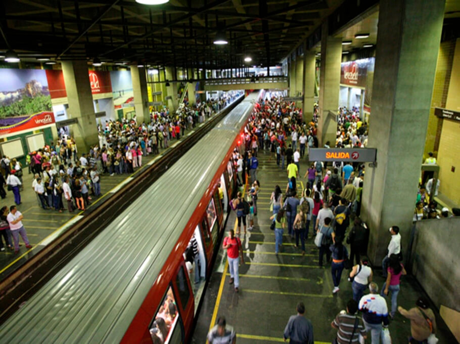 Realizan mantenimiento en siete estaciones del metro de Caracas