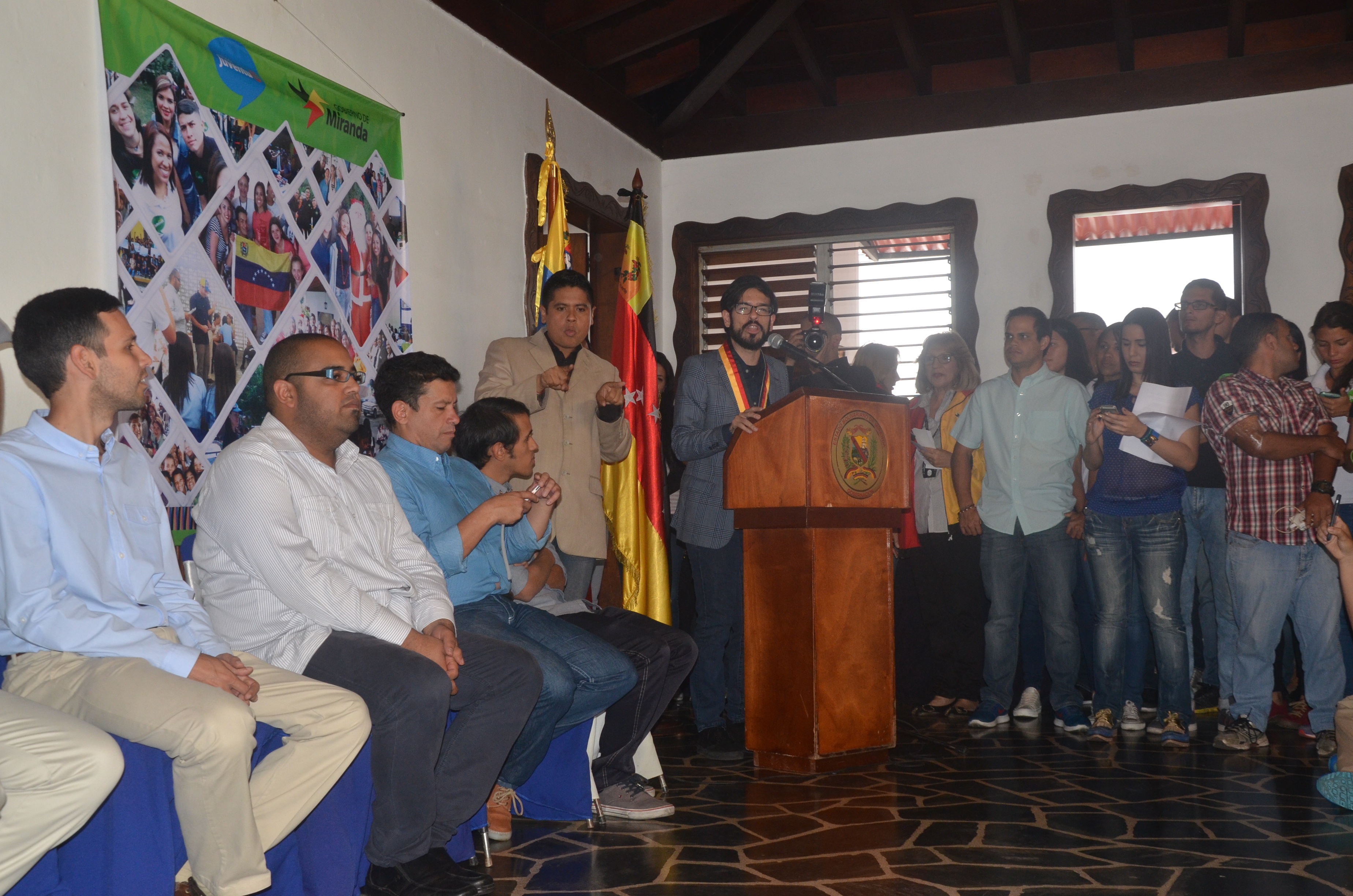 Jóvenes de Miranda recibieron conocimientos
