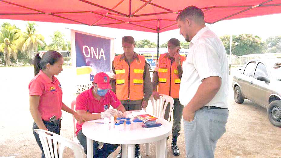 ONA evalúa a conductores en todos los terminales del país