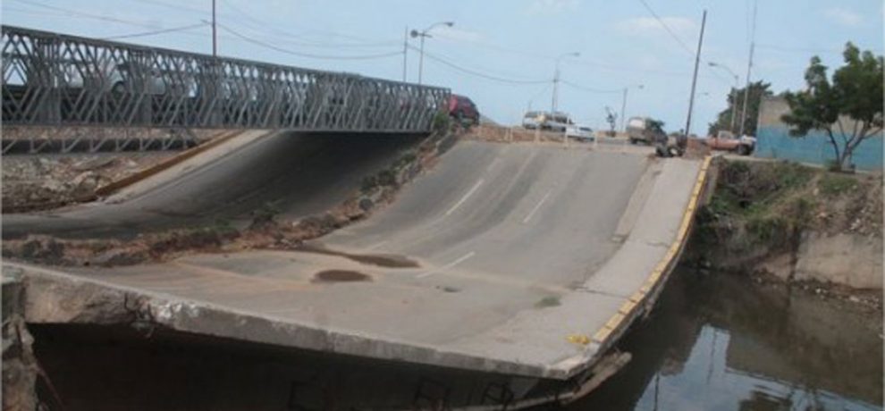Inició construcción del puente Guanape II en Vargas