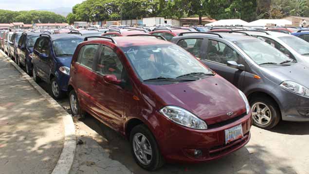 Más de 2 mil personas fueron estafadas por hombre que ofrecía carros Chery