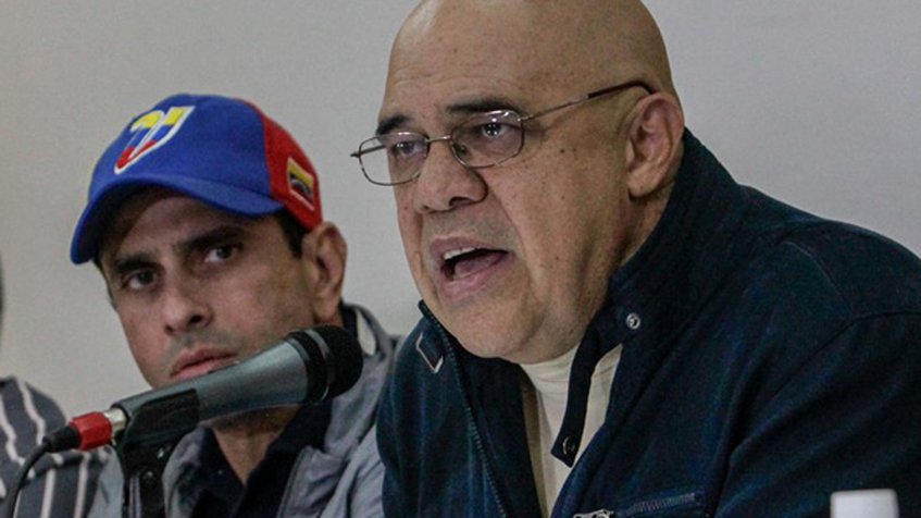 Torrealba a Capriles: No tengo tiempo para estar peleando contra alguien que no sea el Gobierno