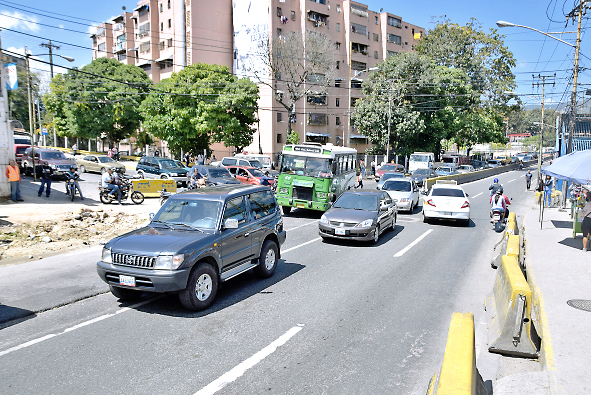 Prohibirán paso de vehículos por un tramo de El Tambor