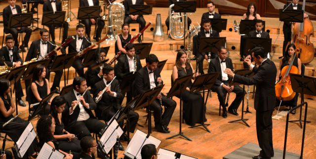 Orquesta Sinfónica Infantil y Juvenil Simón Bolívar llegará a un millón de niños