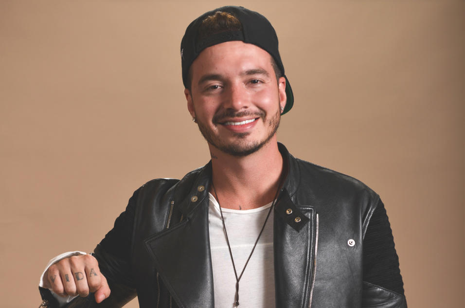 J Balvin estrenó video de “Sigo extrañándote”