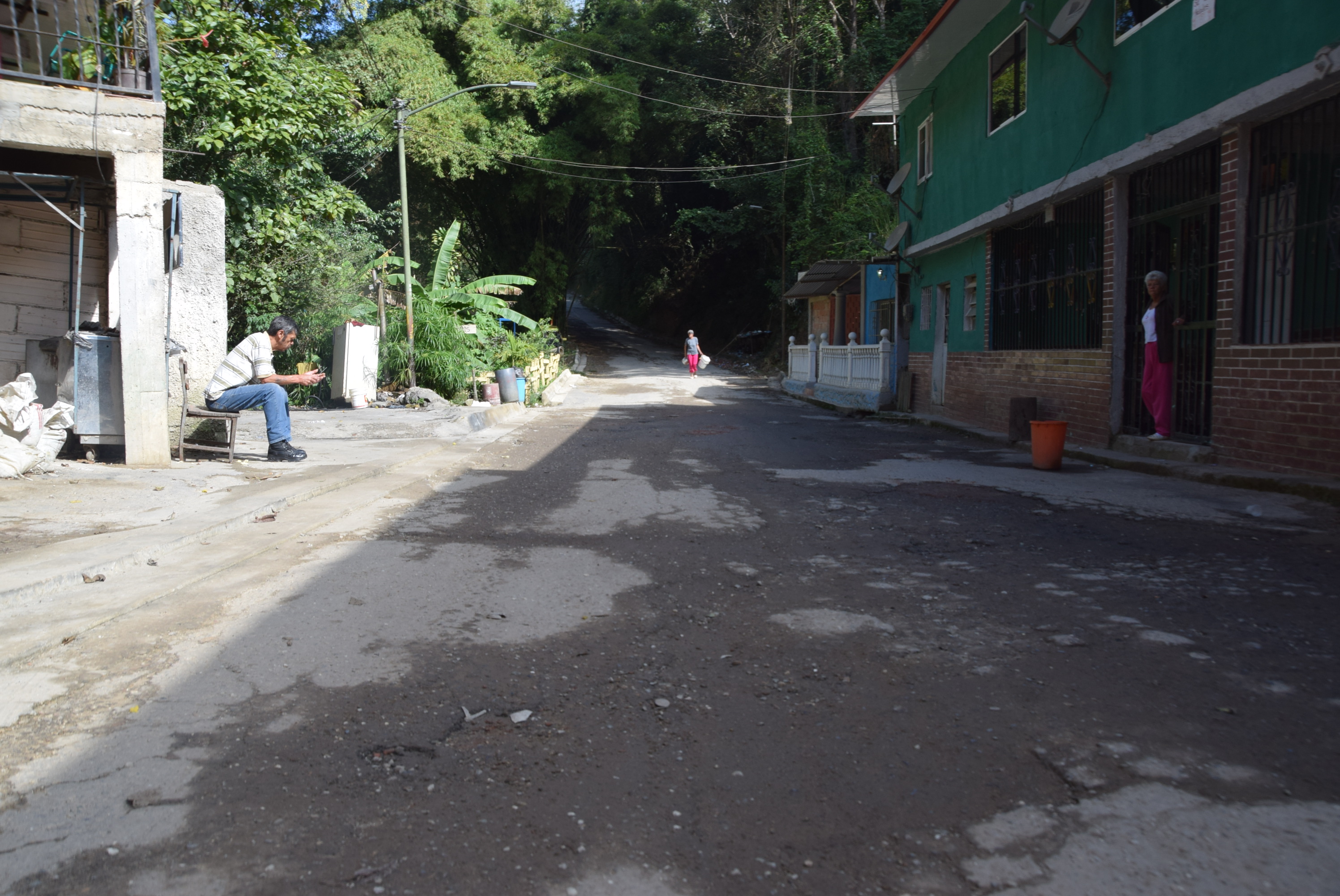 Piden que asfalten carretera de Las Cadenas