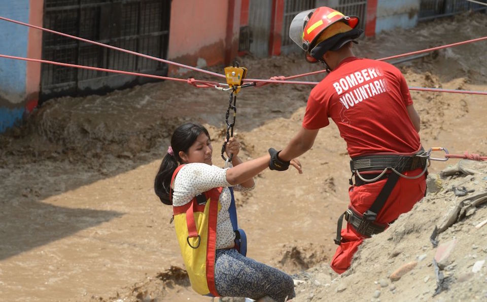 Sube a 75 muertos y 100.000 damnificados las víctimas de inundaciones en Perú