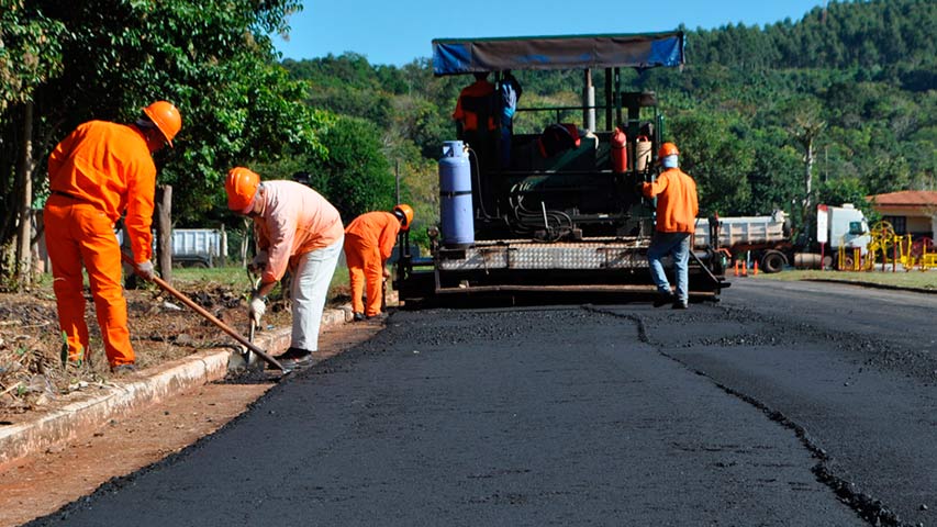 Cinco autopistas de la Gran Caracas recibirán asfaltado