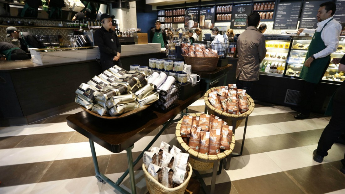 Starbucks prevé comprar más café a Colombia