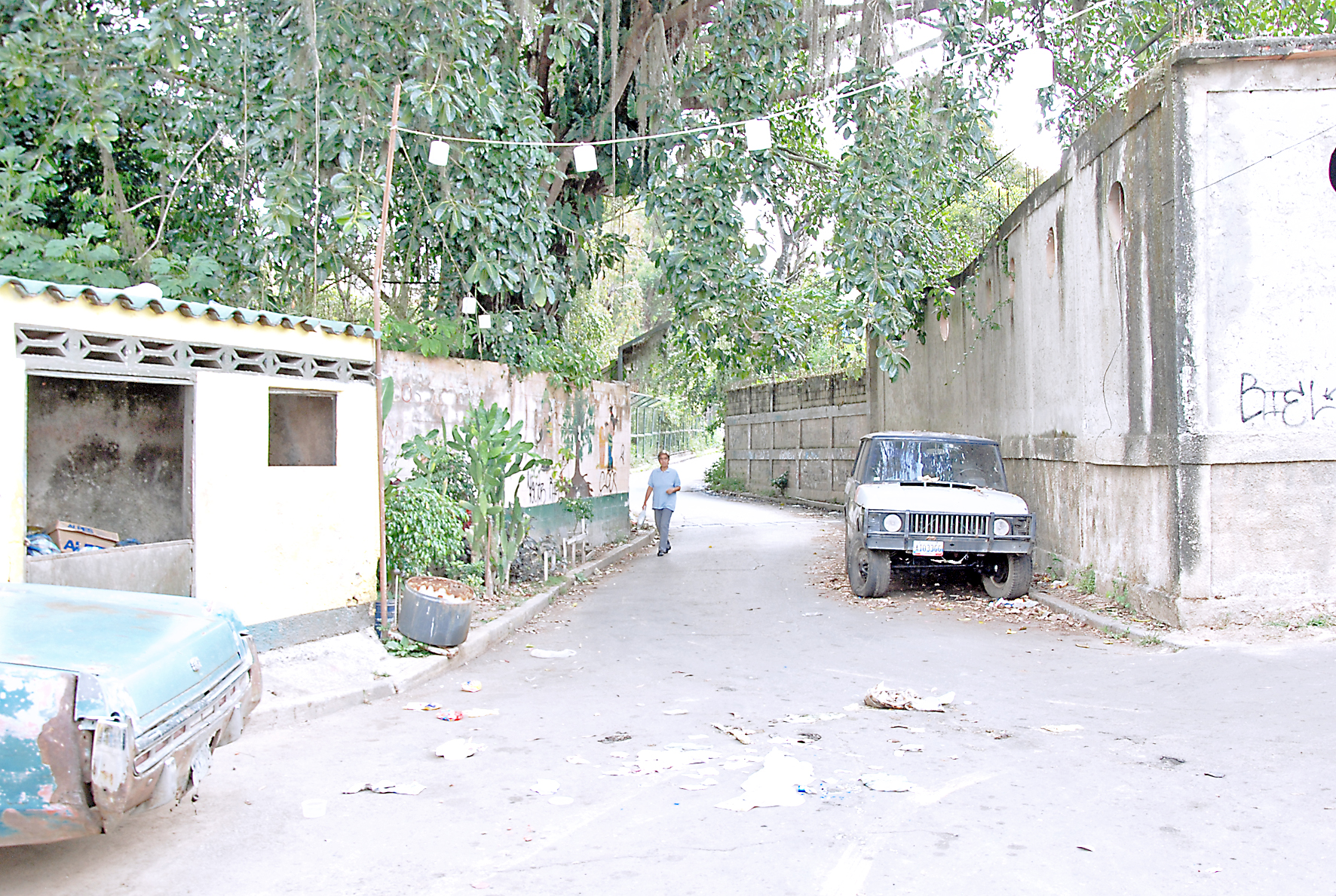 En el callejón Solano trabajan por medio de autogestión