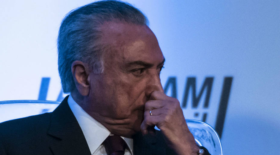 Piden investigar a nueve ministros del gobierno de Temer