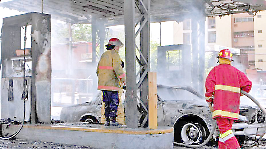 Incendio de gasolinera deja tres heridos en Maracaibo