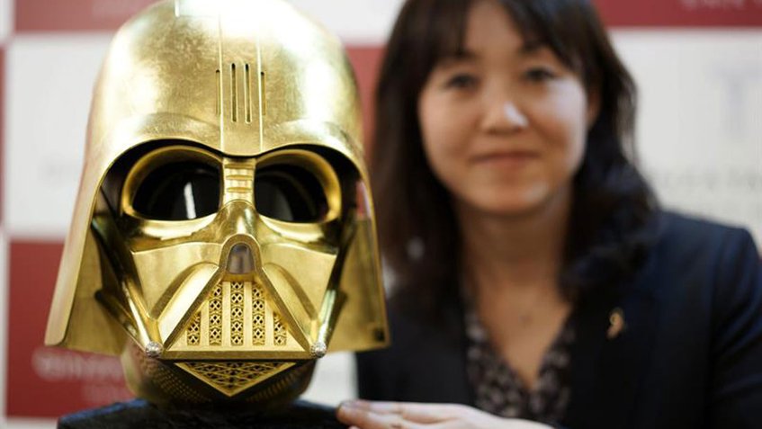 Joyería en Japón venderá réplica del casco de Darth Vader hecho en oro