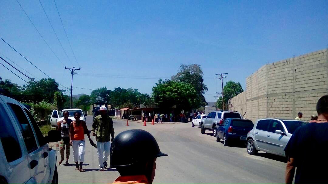 Registran enfrentamiento entre privados de libertad en Puente Ayala