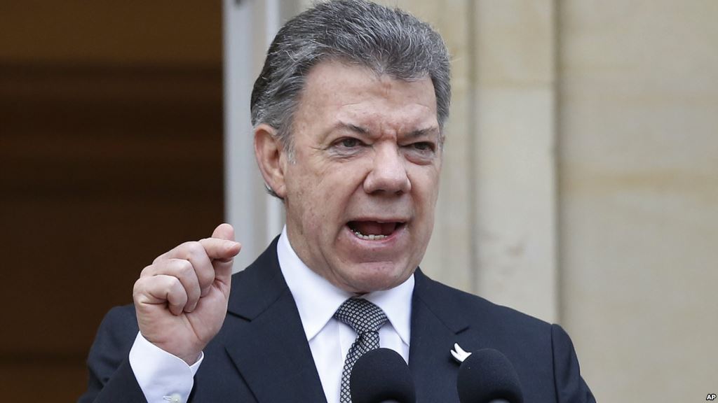 Santos llama a la cordura sobre situación venezolana