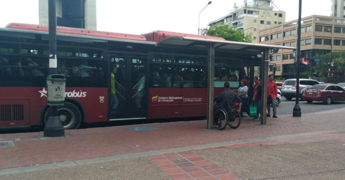 Este lunes 11 rutas de Metrobús no prestan servicio comercial