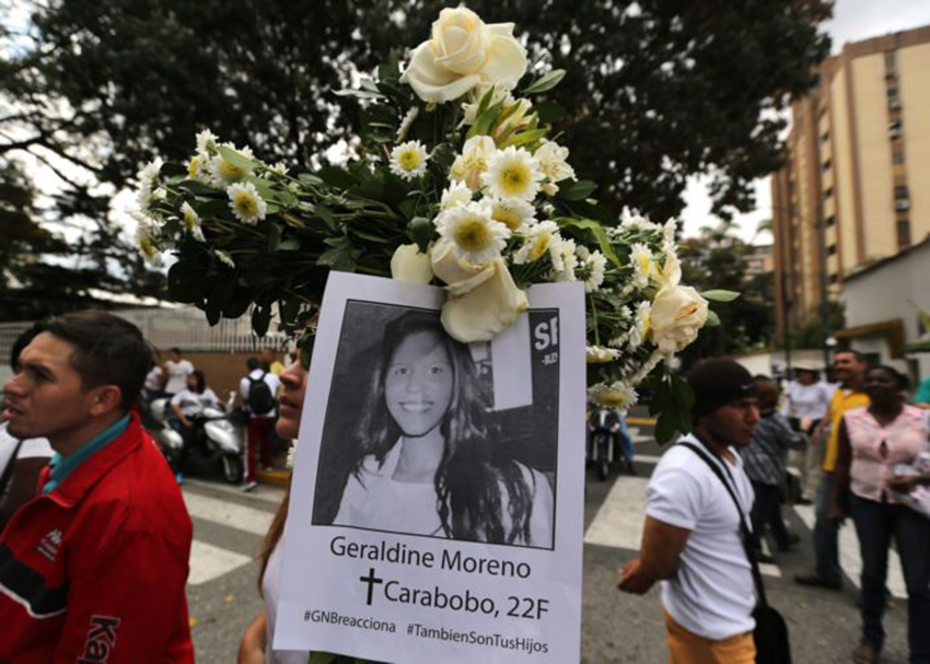 Condenan a dos GNB a 30 y 16 años de prisión por muerte de Geraldine Moreno