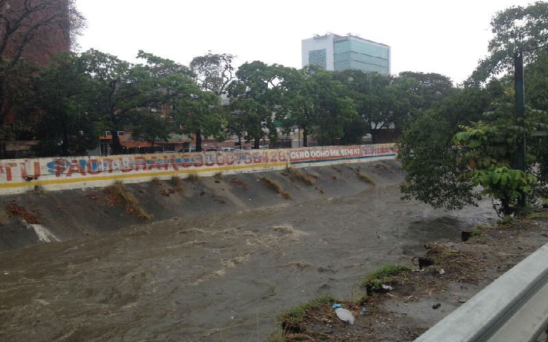 Protección Civil se mantiene en alerta por crecida del Río Guaire