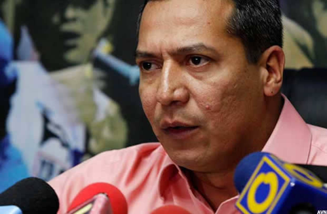 William Ojeda rechaza la Asamblea Constituyente convocada por Maduro