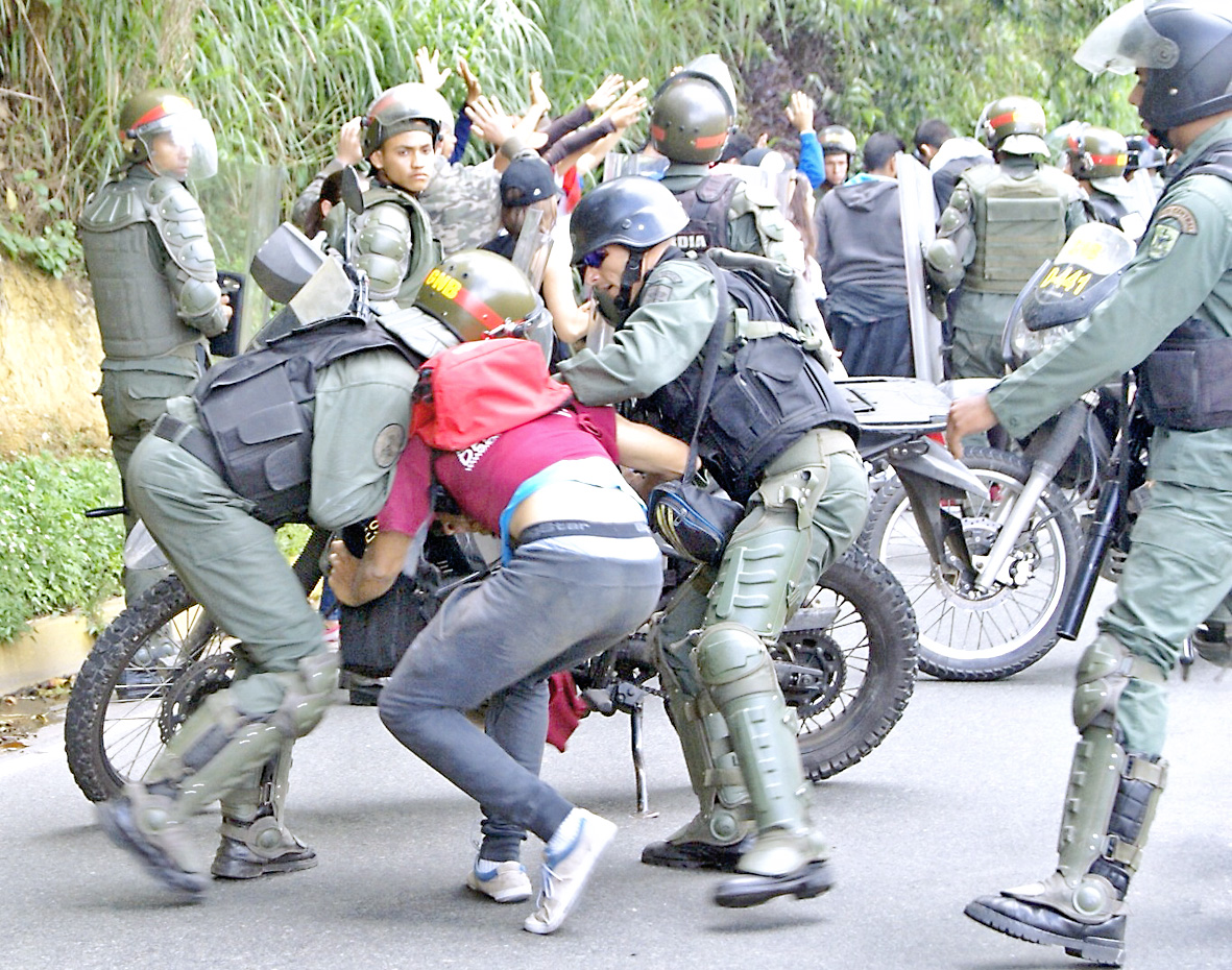 Cinco detenidos dejan protestas en la Panamericana