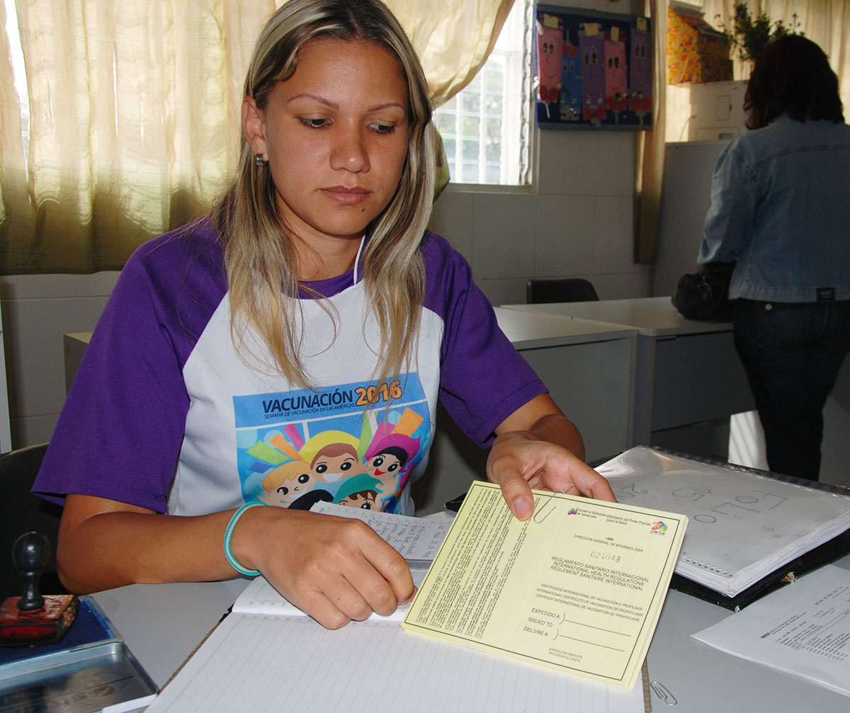 Distrito Sanitario N° 1 sigue  procesando carnet internacional