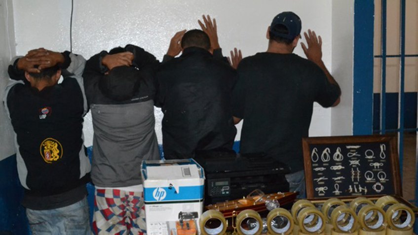 Cuatro detenidos en Carrizal por afectación en comercios
