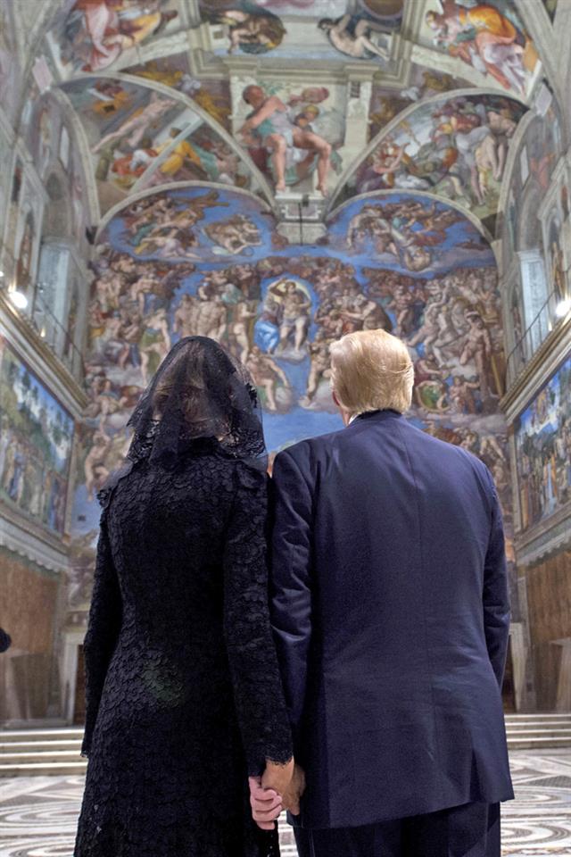 Tras la reunión con el Papa, Donald y Melania Trump visitaron la Capilla Sixtina