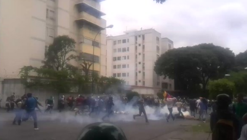 Dispersan manifestación opositora en Montalbán
