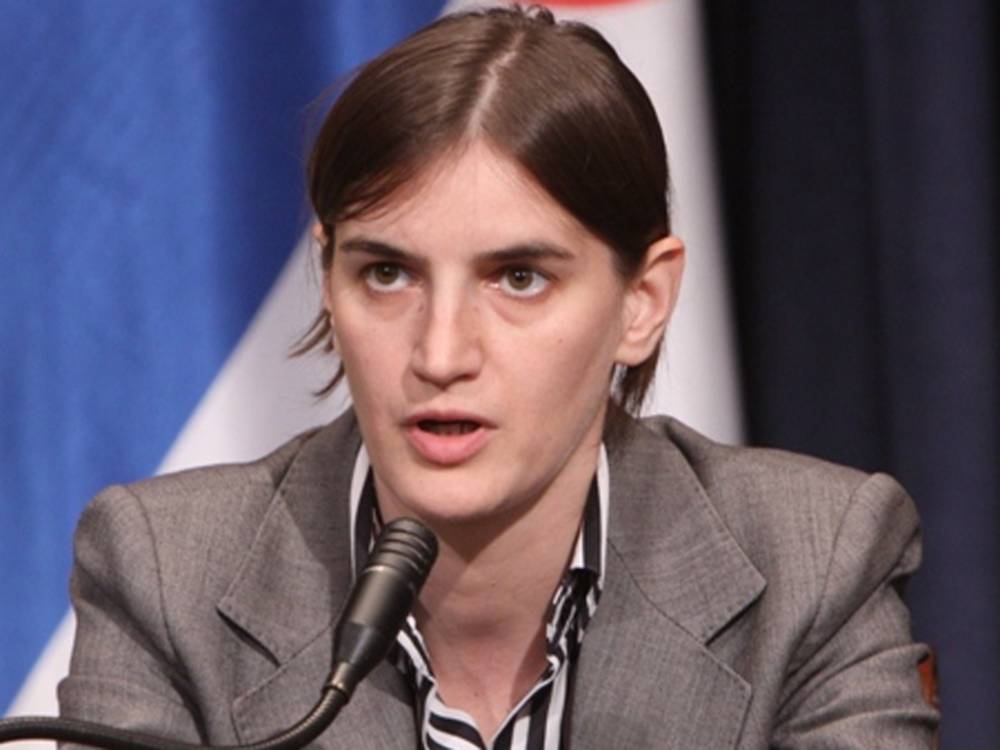 Ana Brnabic nombrada como primera ministra de Serbia