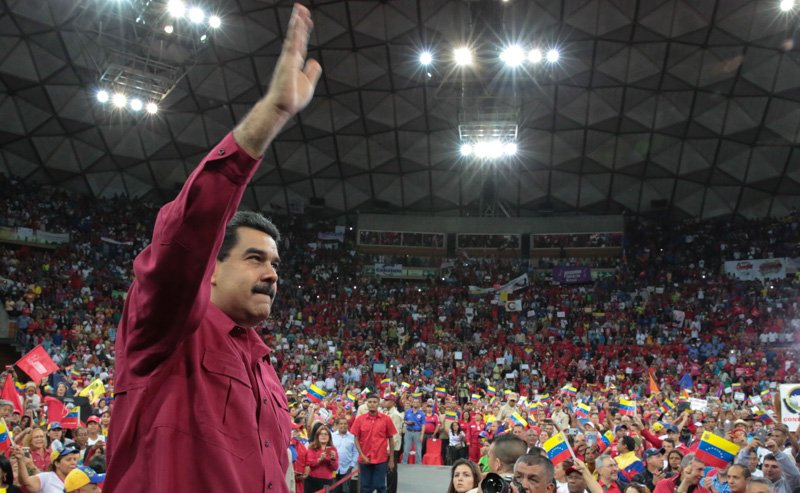 Presidente Maduro participa en el Encuentro Nacional de Constituyentes