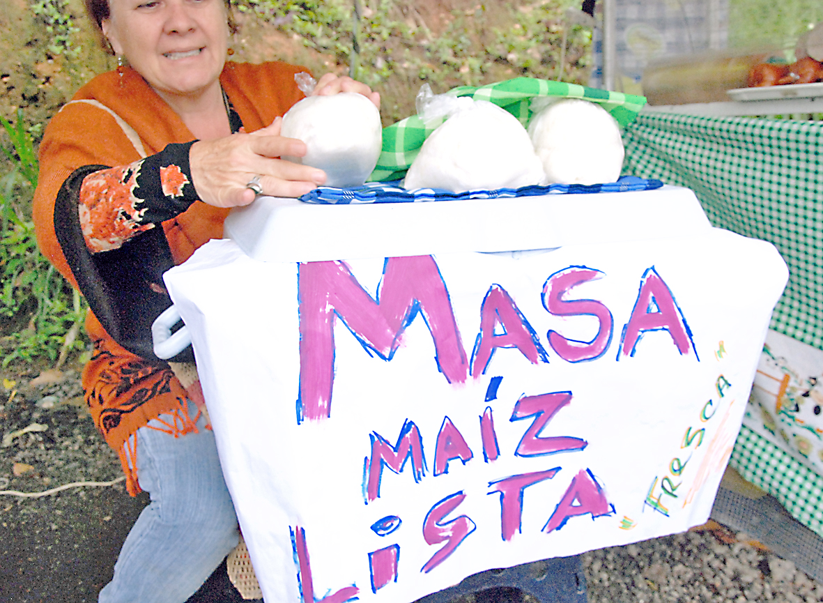 Maíz blanco se cotiza en 4.500 bolos