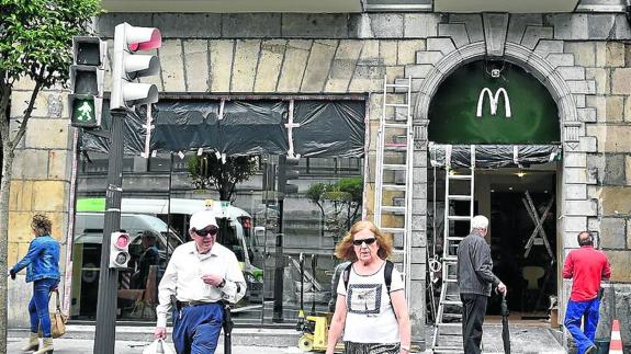 McDonald’s empieza a servir hamburguesas en el centro de Bilbao