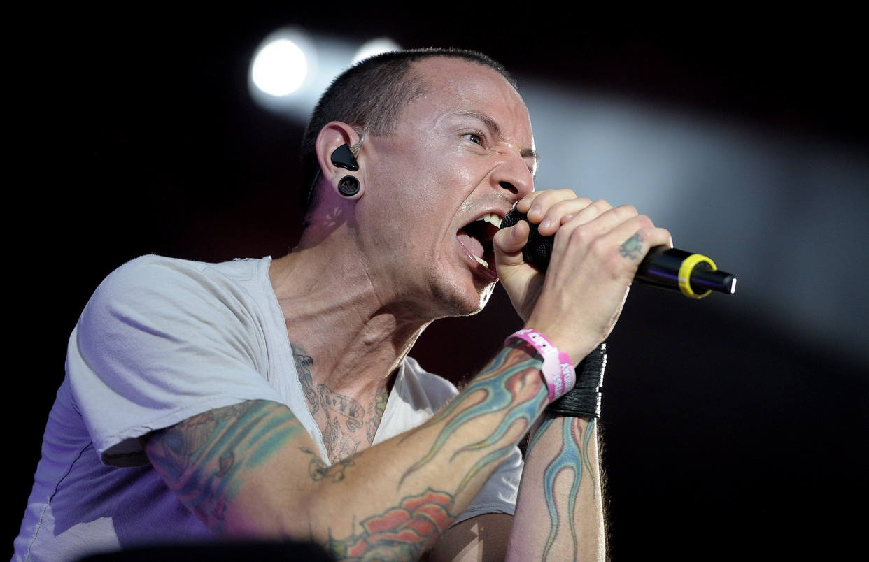 Hallaron muerto al vocalista de Linkin Park