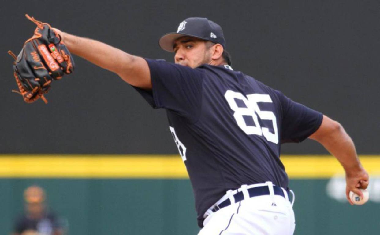 Minnesota adquiere al prospecto venezolano Gabriel Moya