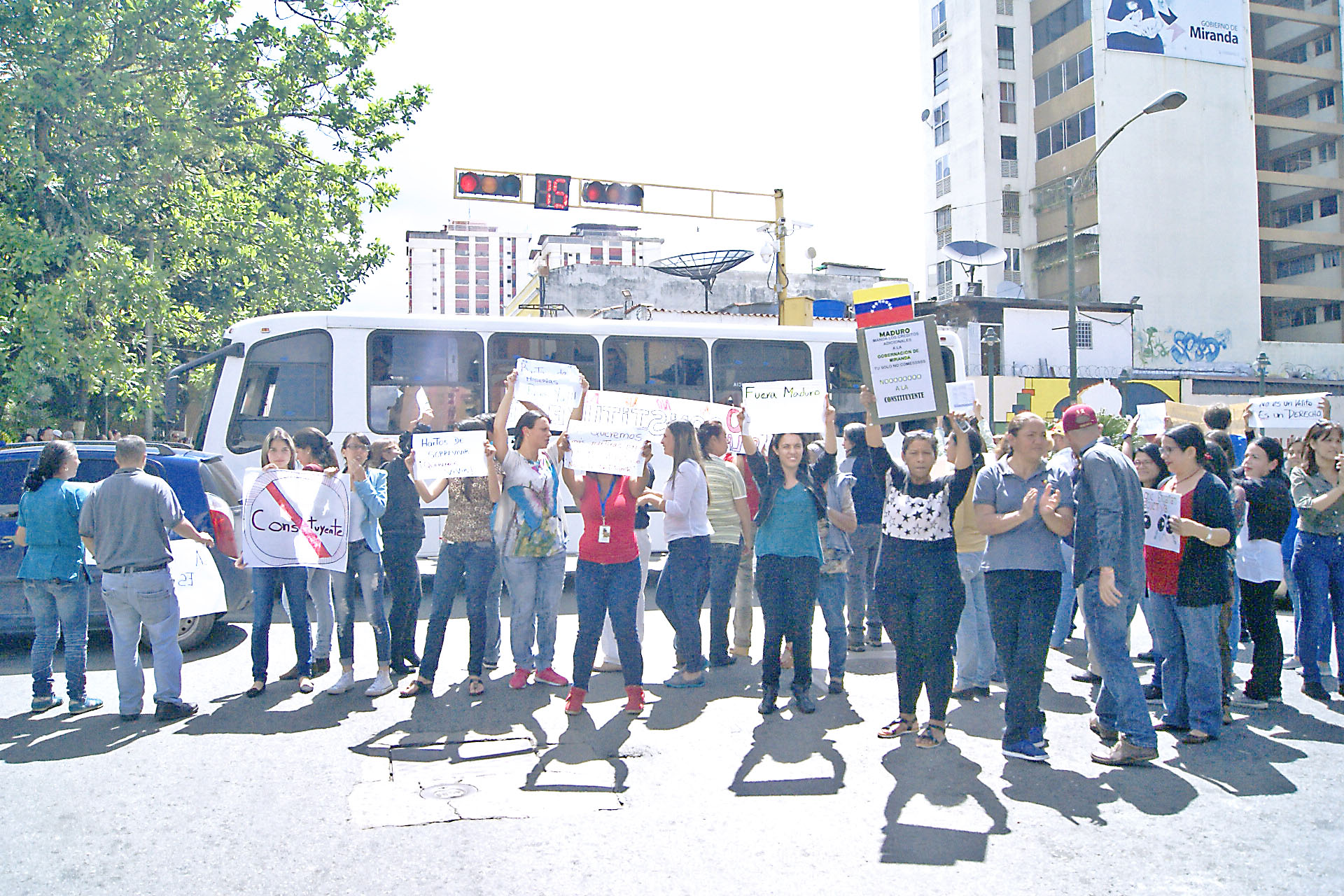 Juramentaron 300 Comités por el Rescate de la Constitución