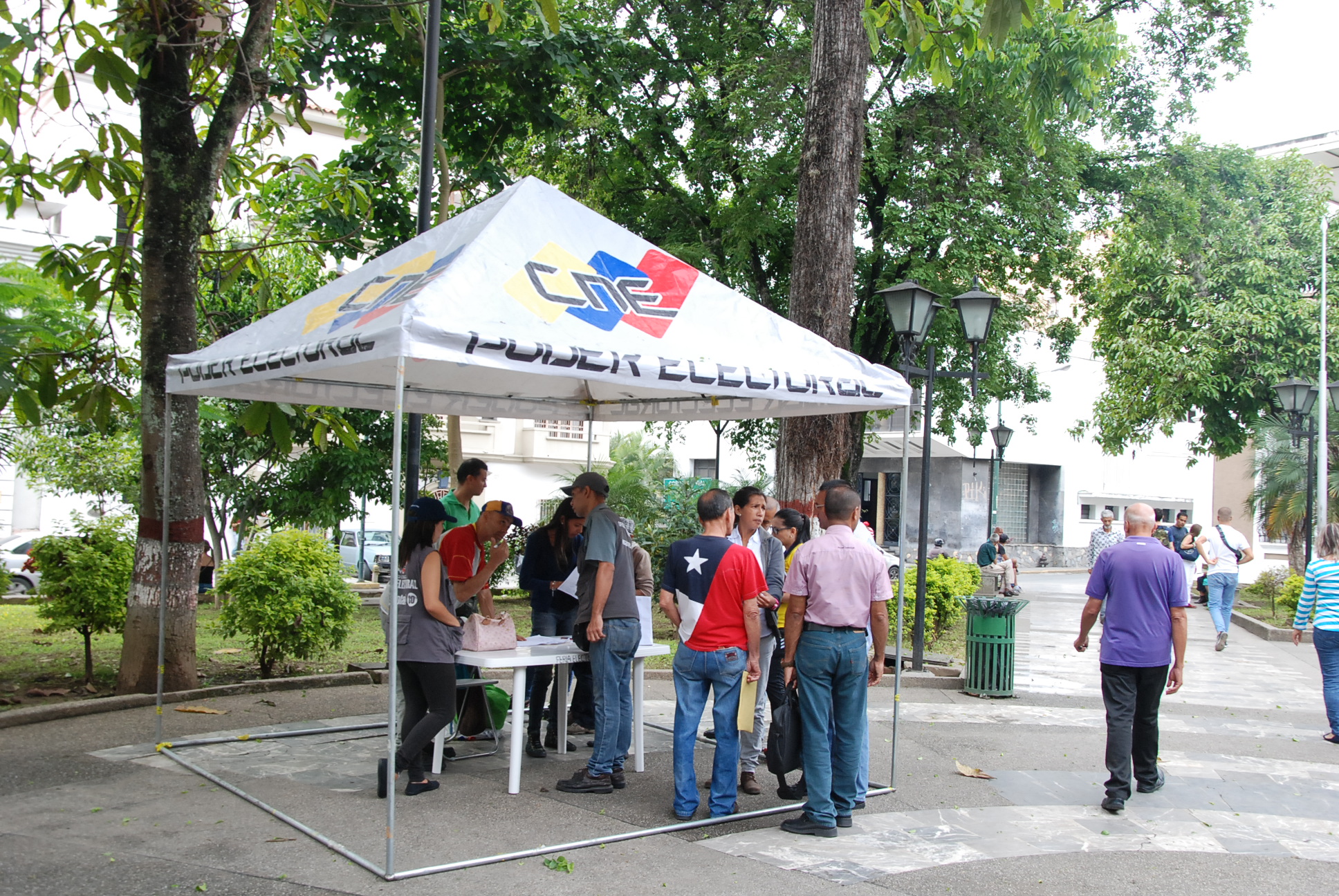 CNE activa Feria Electoral