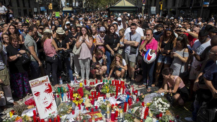 Al menos 130 mil personas dijeron “no tenemos miedo” en Barcelona