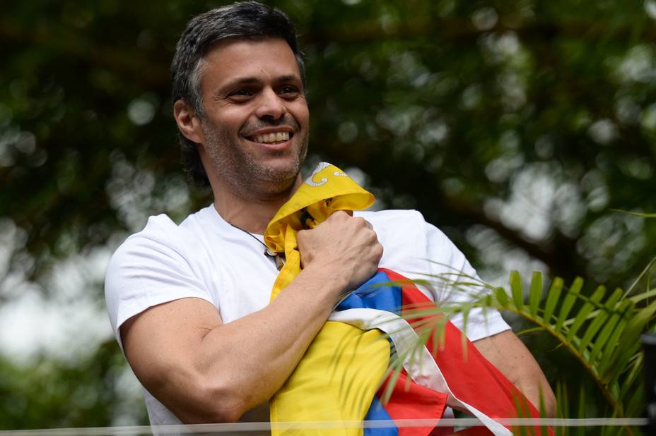 Leopoldo López se encuentra en su residencia nuevamente