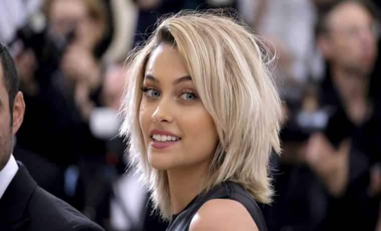 Paris Jackson reveló que a pesar de ser modelo tiene estrías, acné y celulitis