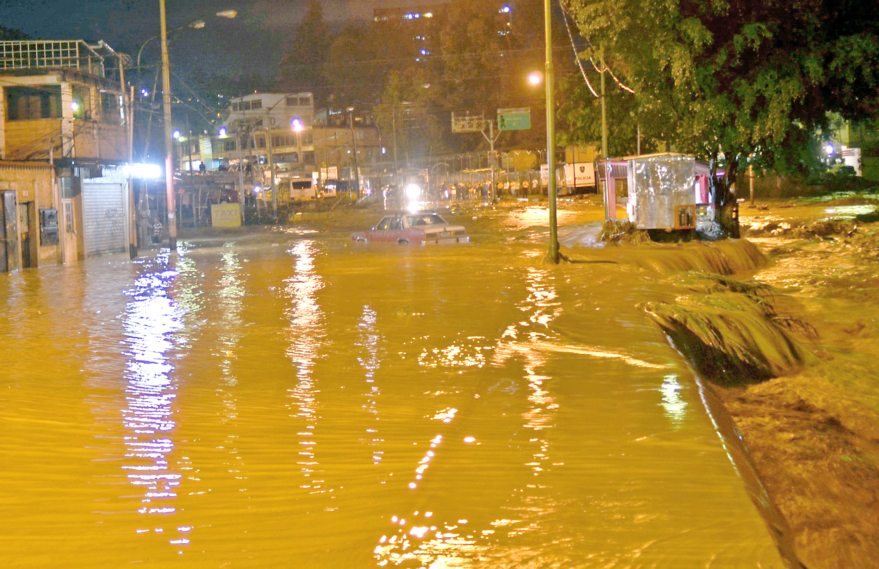 Susto por crecida del río San Pedro