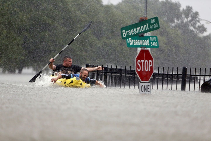 Tormenta Harvey: confirman muerte de 6 miembros de una misma familia en Texas
