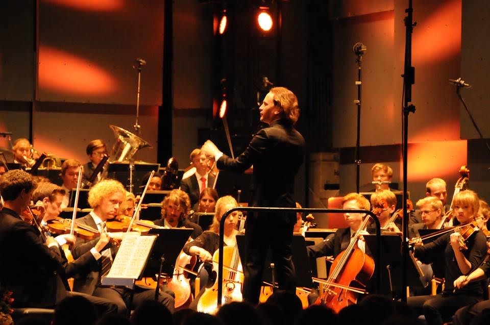Christian Vásquez triunfa en Noruega y Dinamarca frente a la Sinfónica Nacional Juvenil de Noruega