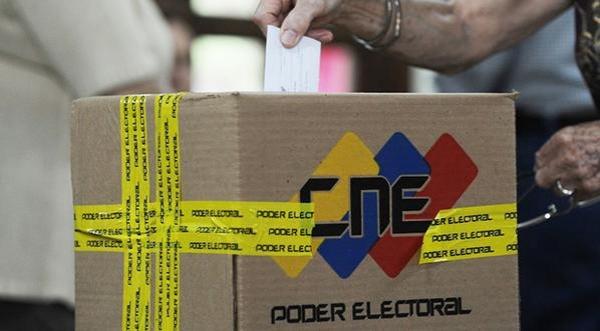 CNE fija elecciones de gobernadores para el 15 de octubre
