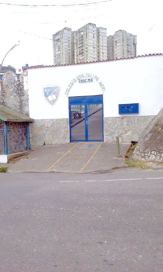 Escuela para Padres arrancó  en la San Felipe Neri